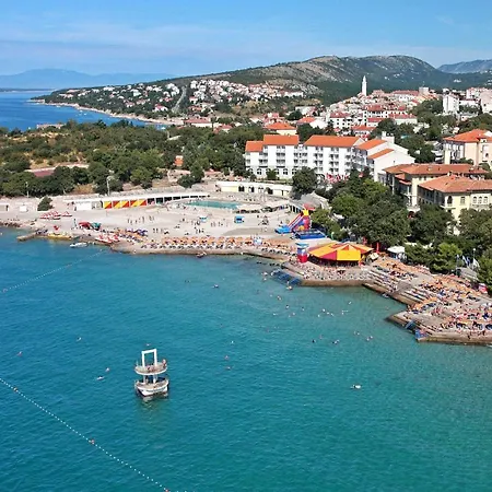 Apartment Apartments By The Sea Novi Vinodolski - 5486